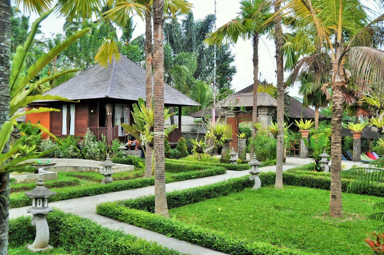 Dong Loka Guesthouse Bali Carangsari Exterior foto